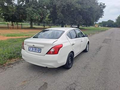 AUTO F.