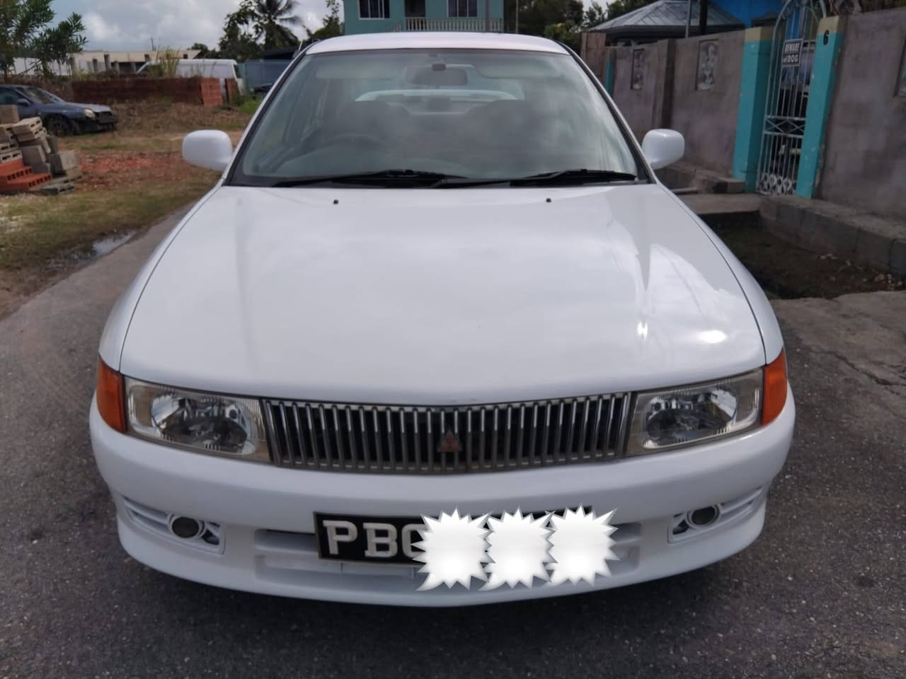 mitsubishi lancer