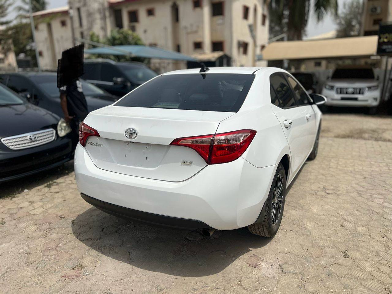 A picture of USED 2019 TOYOTA COROLLA