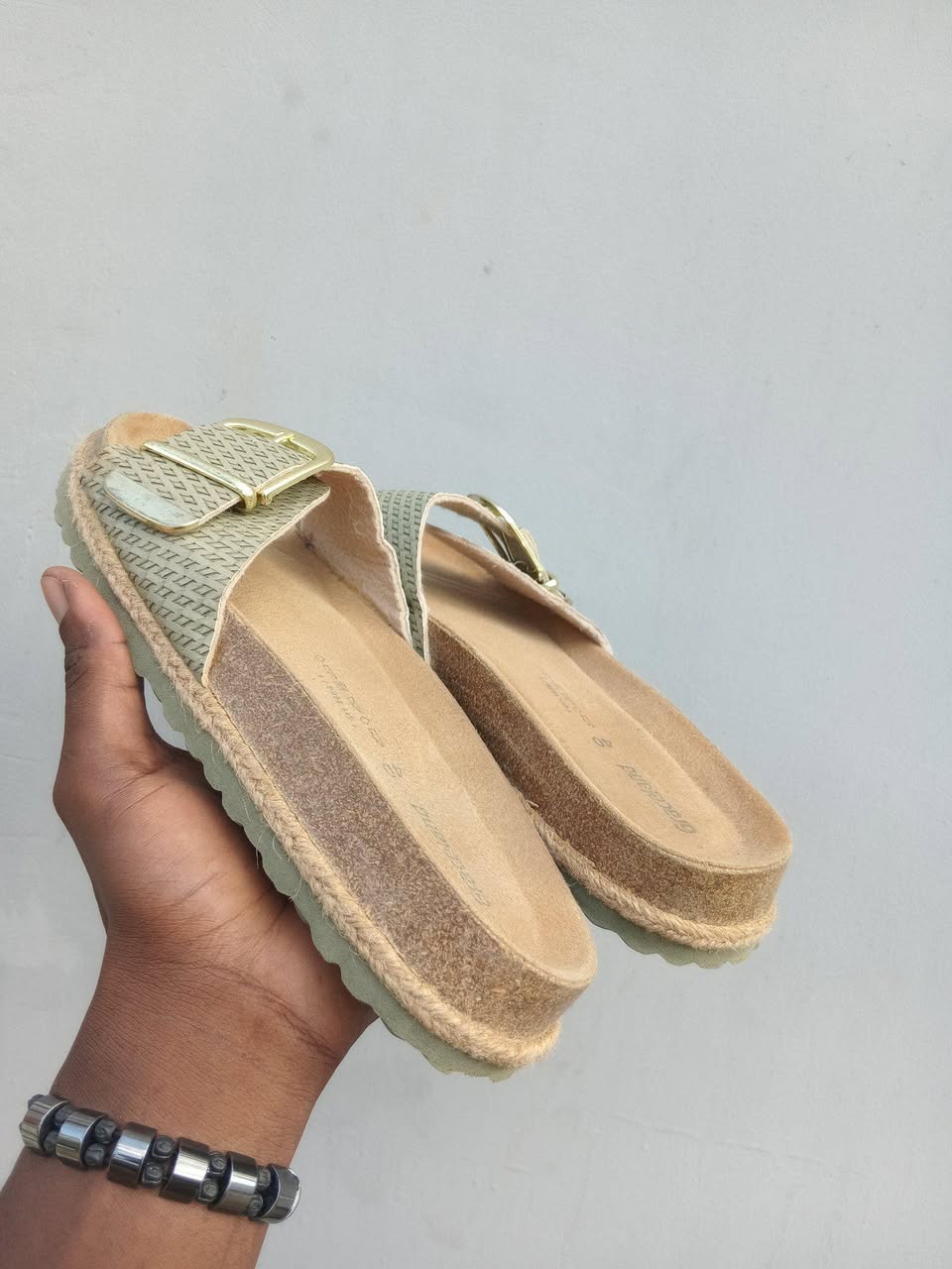 A picture of Sandal