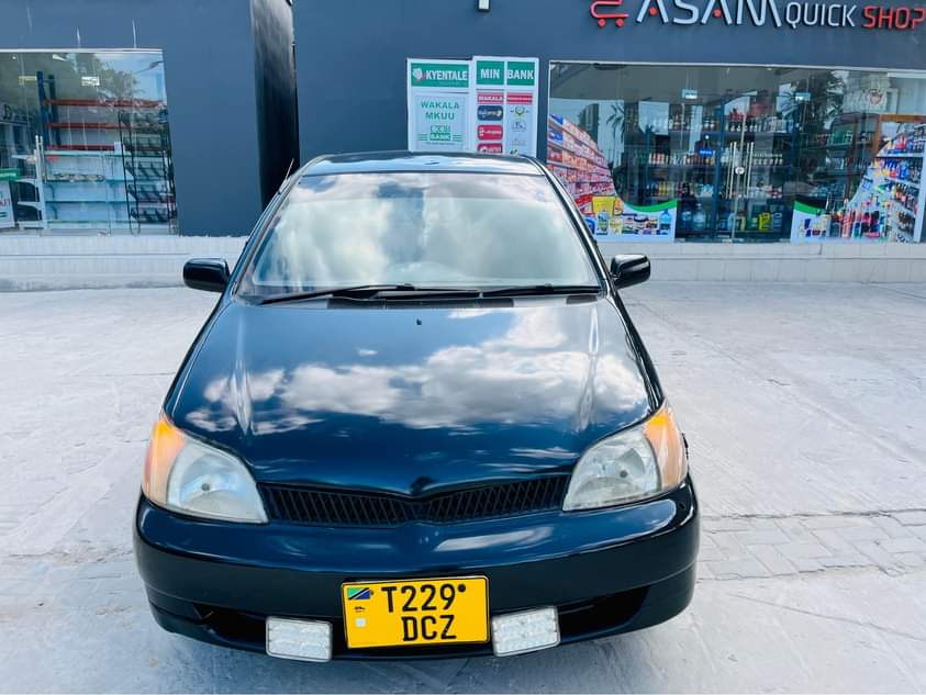 A picture of Toyota Platz