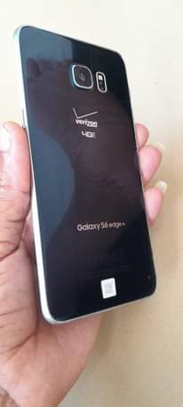 A picture of SONY SAMSUNG