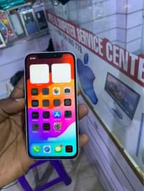 A picture of Iphone12