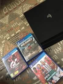 A picture of Ps 4 Pro