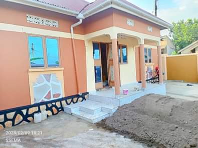 A picture of House on sale Location Nansana just a walkable distance from