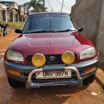 A picture of RAV4 1999 14M