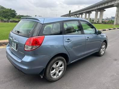 A picture of Toyota matrix 2005 model Partially first body Engine gear and