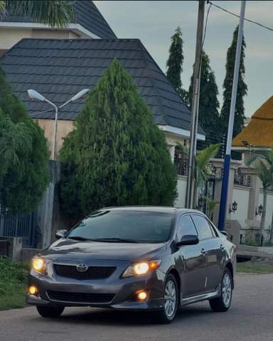 A picture of FOR SALE SLIGHTLY USED TOYOTA COROLLA S 2009 MODEL BELGIUM