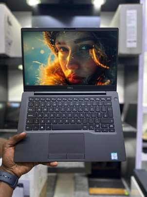 A picture of DELL Latitude 7300 QUICK SPECS Processor Intel Core i5 8th