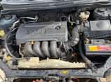 A picture of Toyota Corolla 2004 5