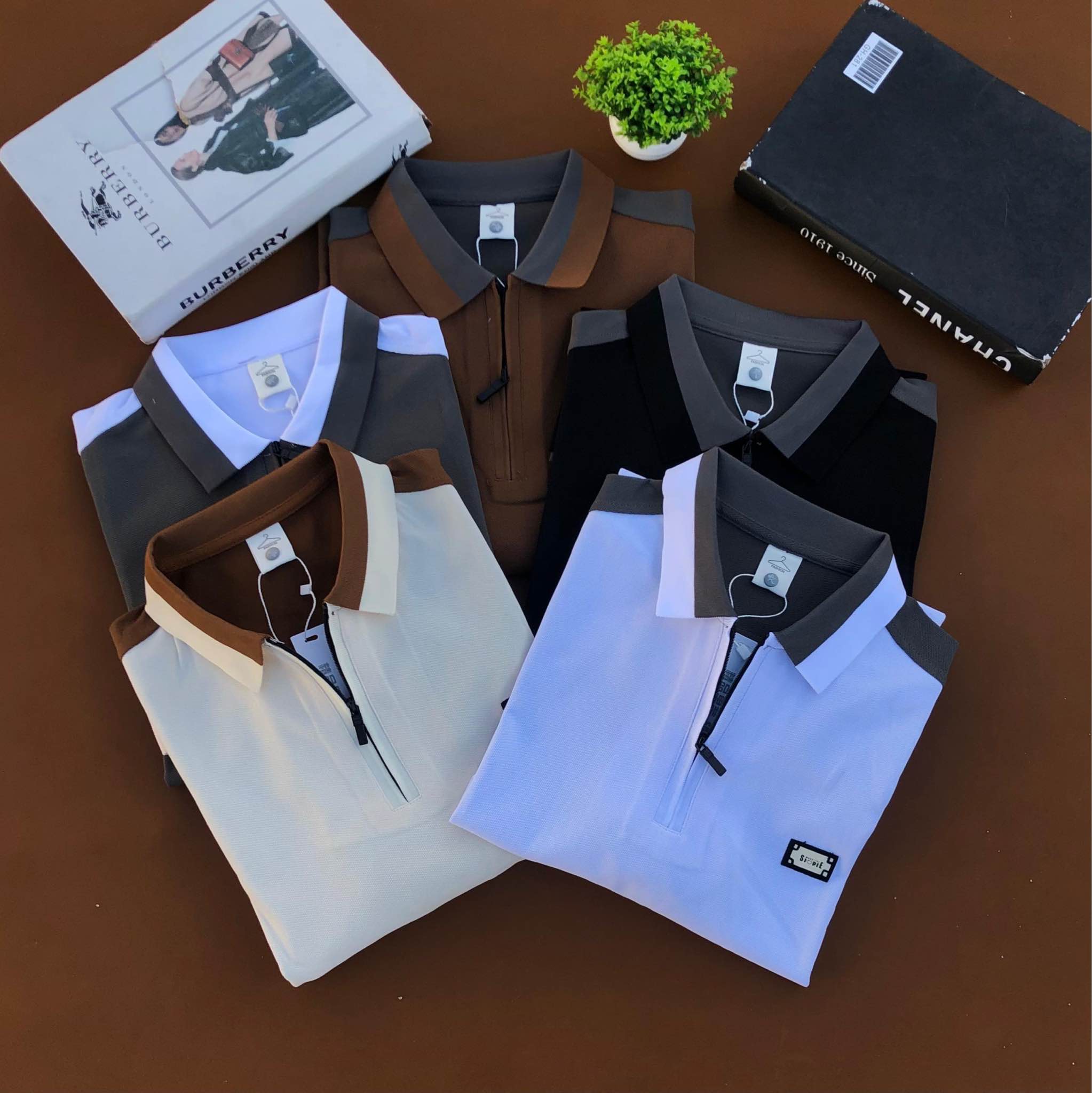 A picture of Golf tshirts