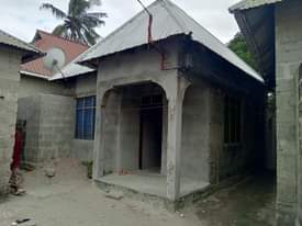 A picture of NYUMBA INAUZWA MILION 17