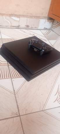 A picture of PS4 PRO