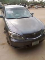A picture of 2004 Toyota Camry
