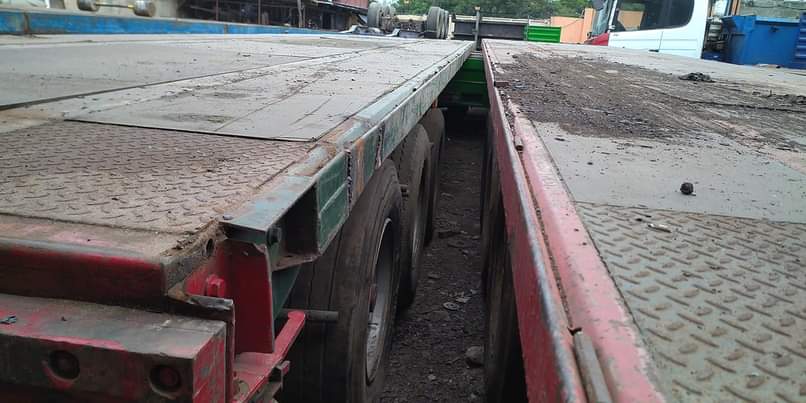 A picture of trailer Excel zake BPW zipo offisini simu 0714282303 0764282303