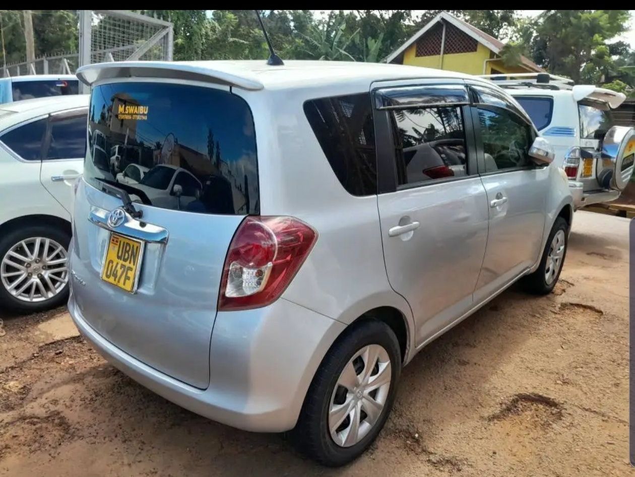 toyota ractis