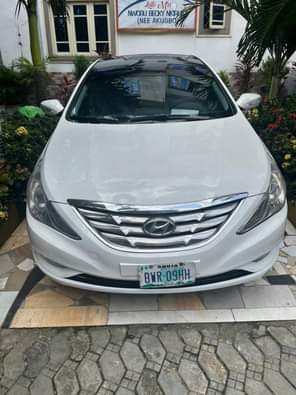 A picture of SUPER CLEAN HYUNDAI SONATA FIRST BODY SOUND ENGINE SMOOTH GEAR