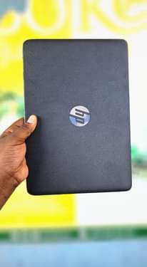 A picture of HP 820 G2 Core i5 Portable
