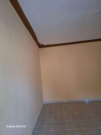 A picture of EARN 800 000UGX PER MONTH