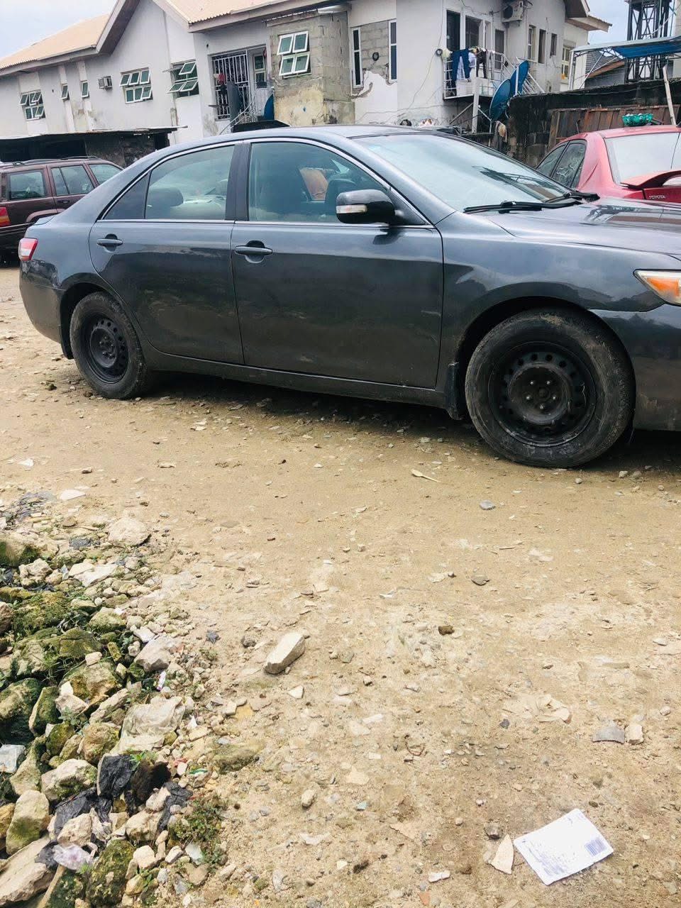 A picture of 2010 Toyota camry