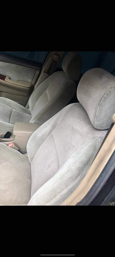 A picture of 2004 Toyota Corolla 2004