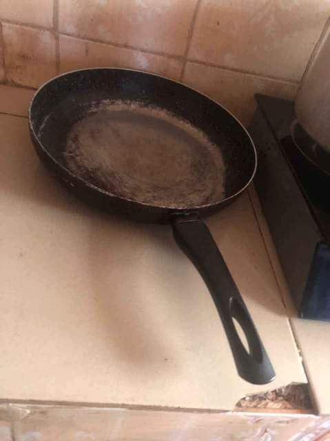 A picture of Non stick fry pan