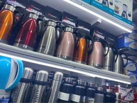 A picture of Metallic flasks and food flasks 0704297488