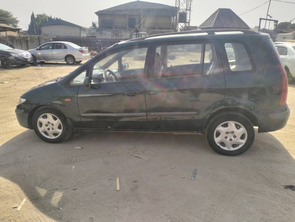 A picture of Neatly used Mazda premacy