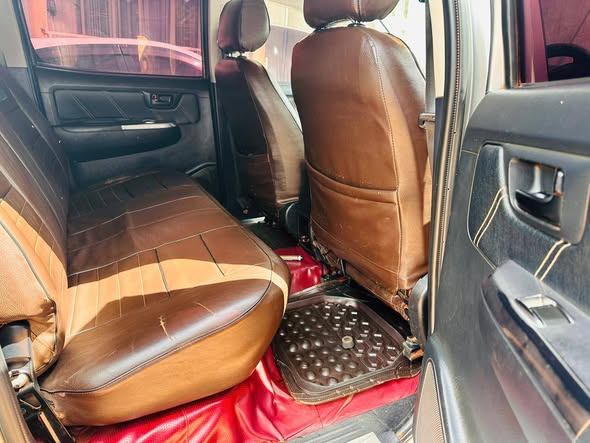A picture of Available Uhs 55m 0702549830