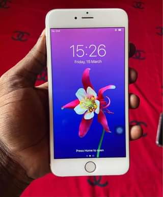 A picture of Iphone 6 plus Gb64