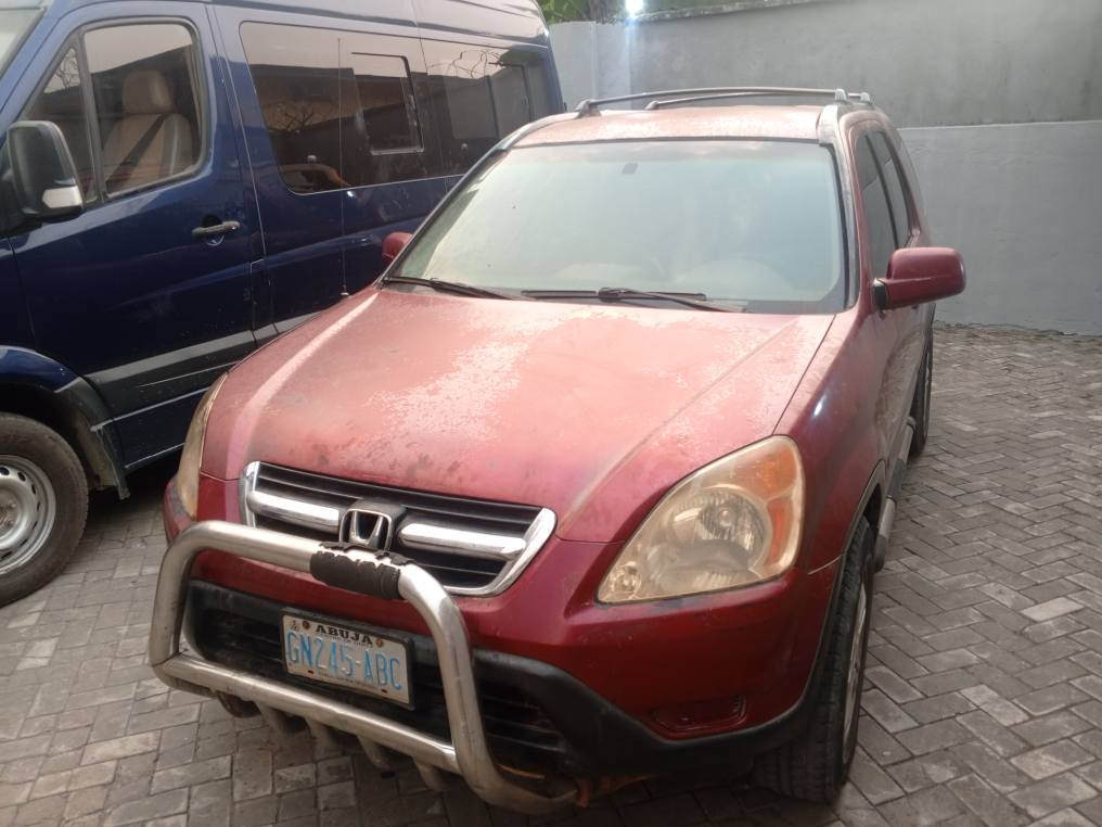A picture of First Body Honda Crv 2004 model for sale in PortHarcourt