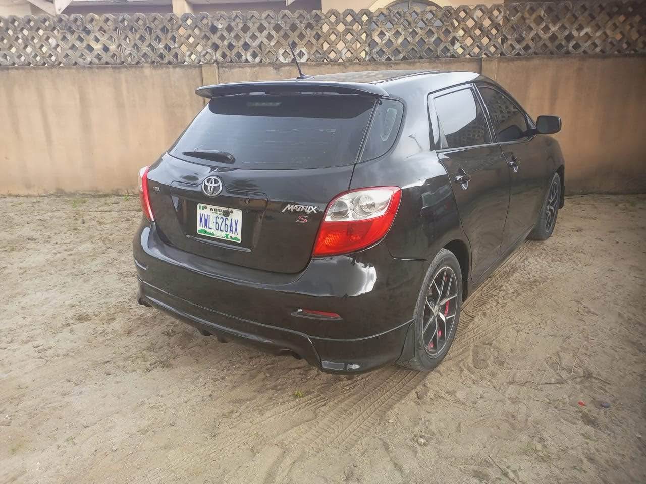 A picture of TOYOTA MATRIX SPORT 2010