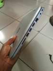 A picture of hp core i3