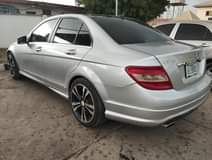 A picture of Super sharp 09 C350 benz non 4matic