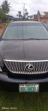A picture of 2005 Lexus Rx350