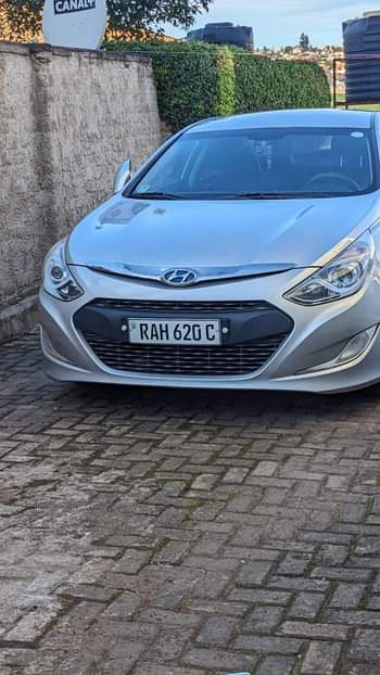 hyundai