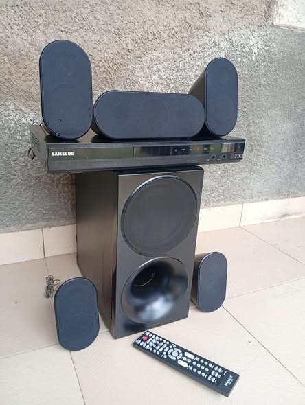 A picture of SAMSUNG BLUETOOTH HOME THEATER