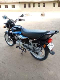 A picture of Tvs new model bado mpyaa kabisa