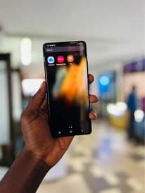 A picture of Samsung galaxy s21ultra 5g