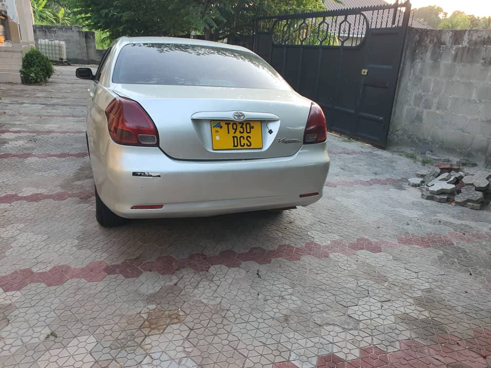 A picture of TOYOTA VERROSA