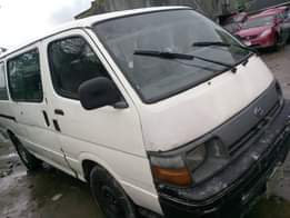 A picture of Hurry up now Toyota hiace bus Engine sound Gear sharp