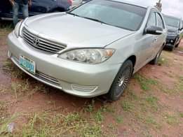 A picture of Highest grade Toyota Camry 2 4 06 model Everything is