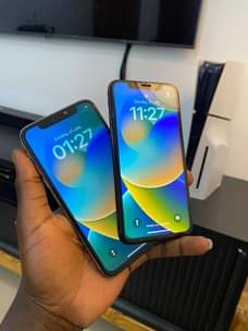 A picture of Iphone x