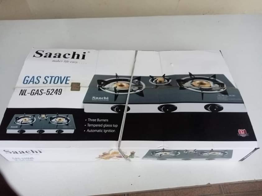 A picture of Saachi 3 burner gas cookker