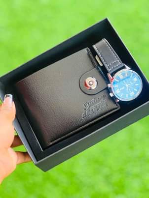 A picture of Men s wallet Watch