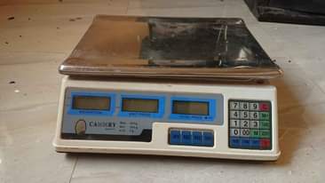 A picture of Mtung mkubwa empty 20 na Mzan wa digital 180 Maongezi