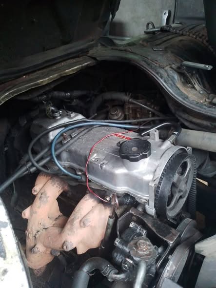 A picture of Mitsubishi L300