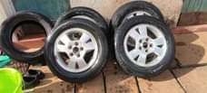 A picture of Tyres rims