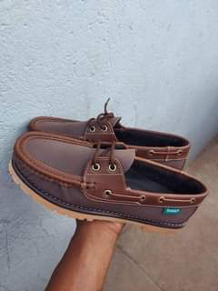 classifieds/shoes