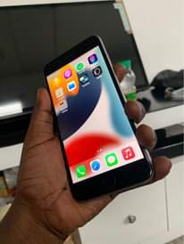 A picture of iPhone 6s Plus gn64